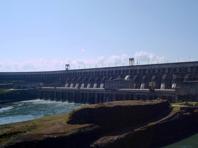 Tama Itaipu