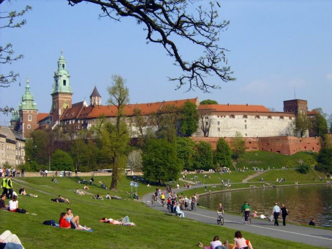 Widok na Wawel od strony Mostu Dębnickiego