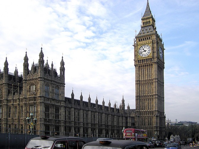 Big Ben - wieża zegarowa w Londynie